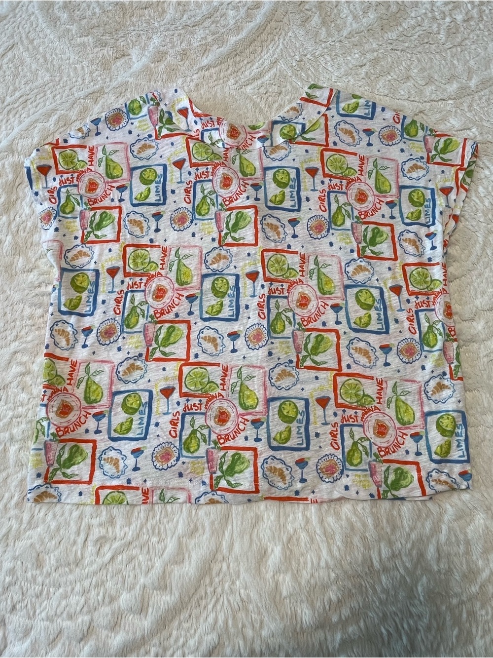 XL Cynthia Rowley White Short-Sleeve Button Front Too with Red, Green & Blue - Picture 3 of 3
